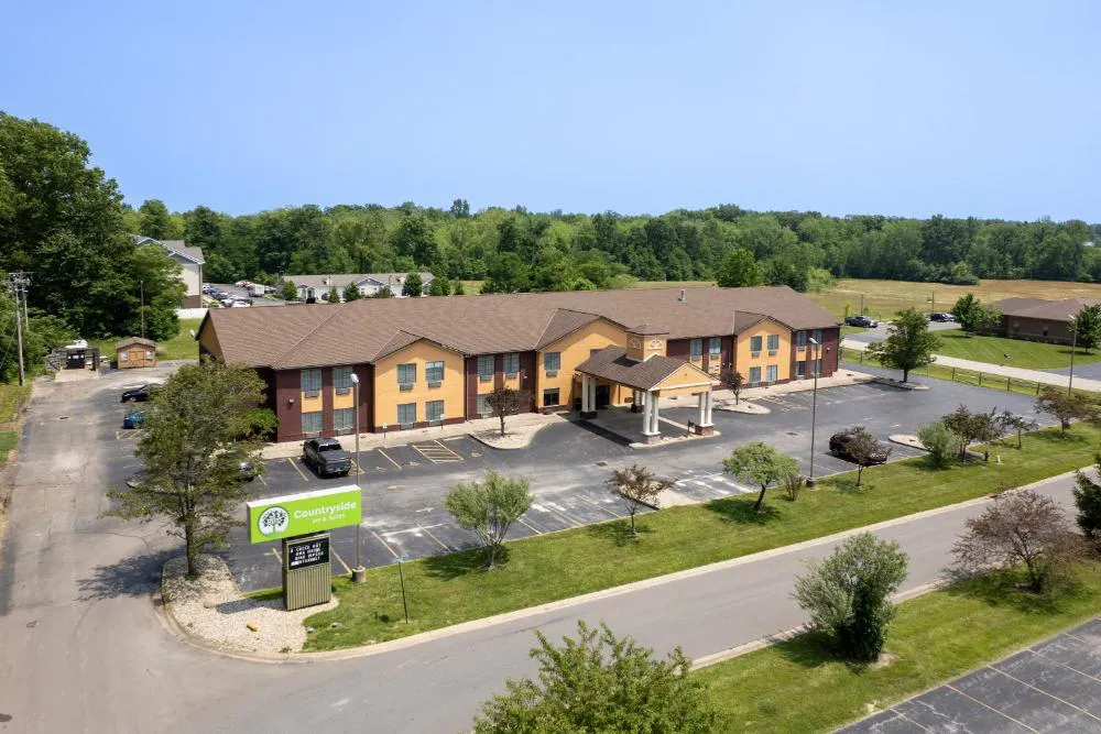 Countryside Inn & Suites hotel hero