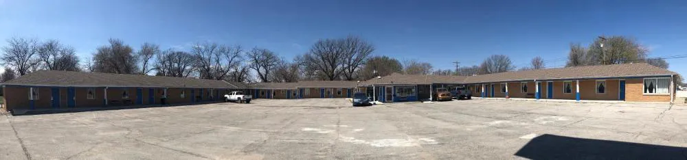 Geneva Inn hotel hero