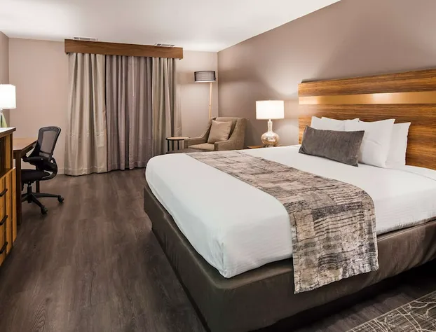 Best Western Cedar Inn & Suites hotel detail image 1