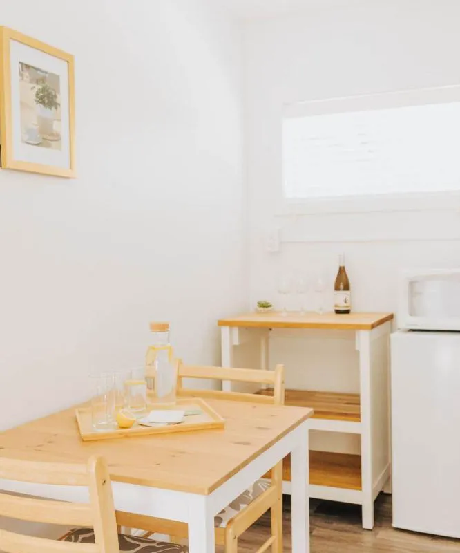 Naramata Courtyard Suites hotel hero