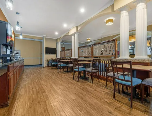 Best Western Plus Shamrock Inn & Suites hotel detail image 3