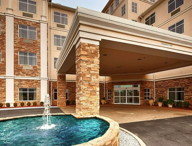 Best Western Plus Rose City Conference Center Inn hotel detail image 2