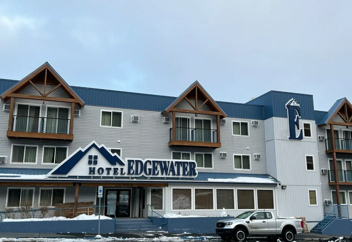 Hotel Edgewater hotel hero