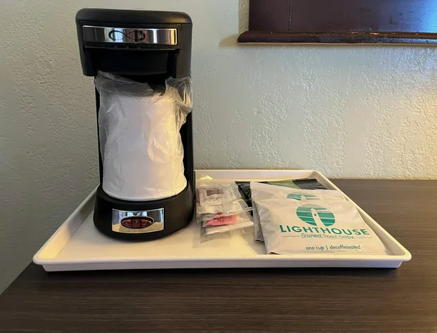 Red Roof Inn & Suites Sulphur Springs hotel detail image 4