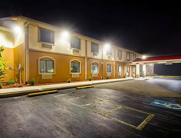 Red Roof Inn Franklin, KY hotel detail image 3