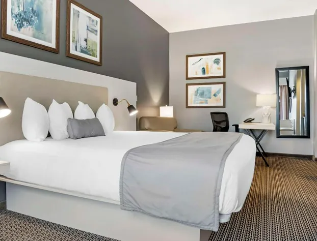 Best Western Plus Two Rivers Hotel & Suites hotel detail image 4
