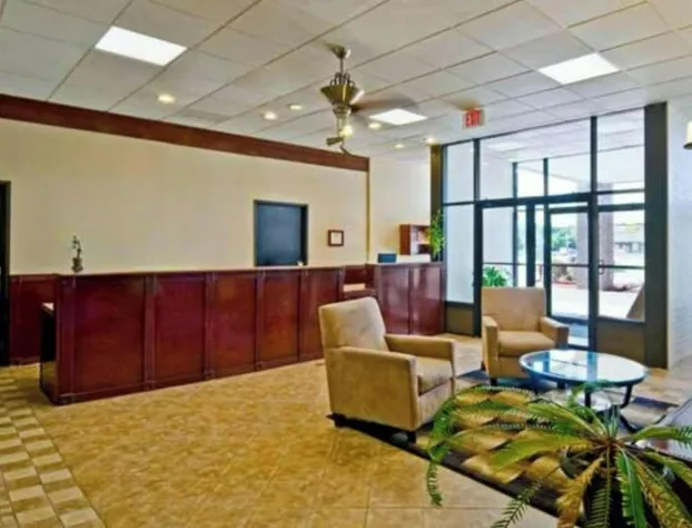 Fairview Inn By OYO Hesston I-135 hotel detail image 1