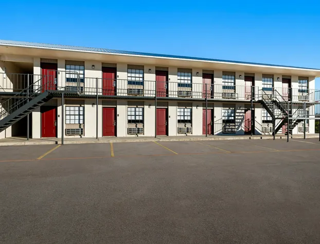 Red Roof Inn Nacogdoches hotel detail image 3