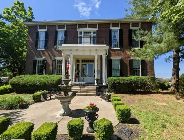 1851 Historic Maple Hill Manor B&B hotel detail image 2