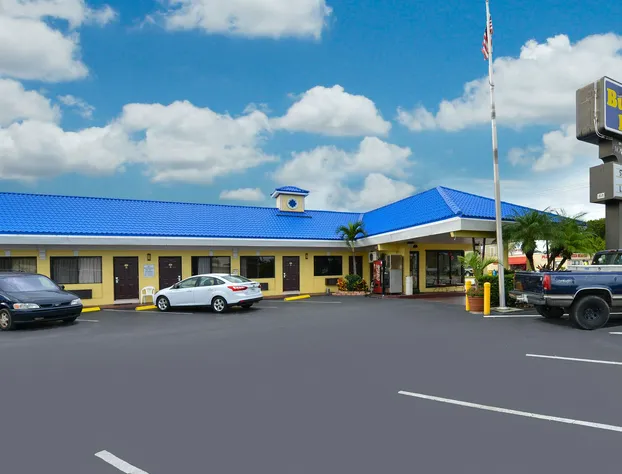 Budget Inn Okeechobee hotel detail image 1