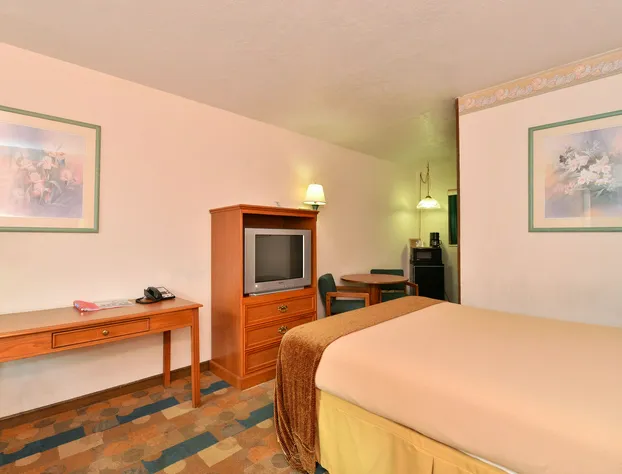 Budget Inn Okeechobee hotel detail image 4