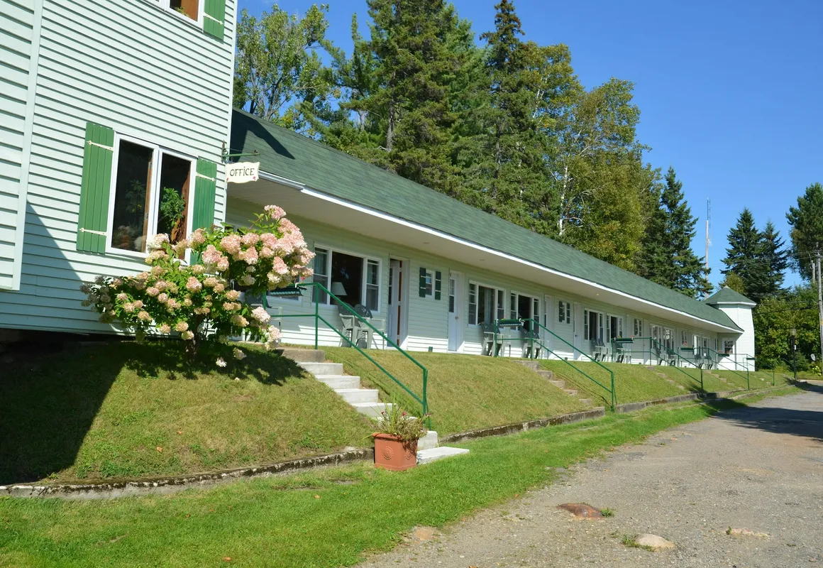 Motel Le Fleuron hotel hero