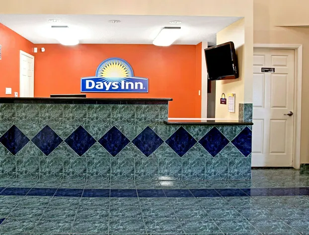 Days Inn by Wyndham El Campo TX hotel detail image 1