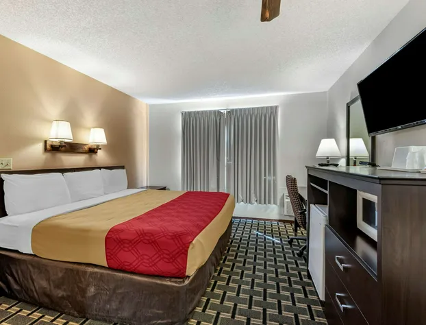 Econo Lodge La Junta hotel detail image 4