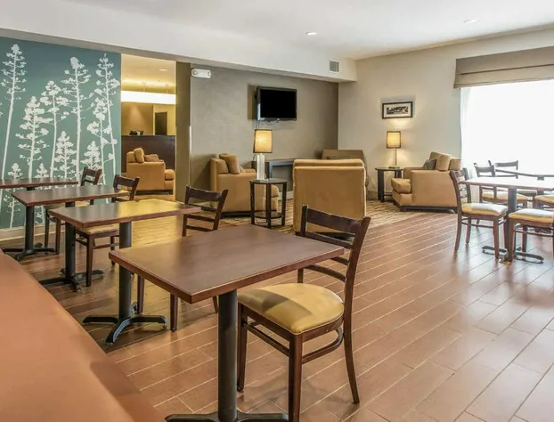 Sleep Inn & Suites hotel detail image 3