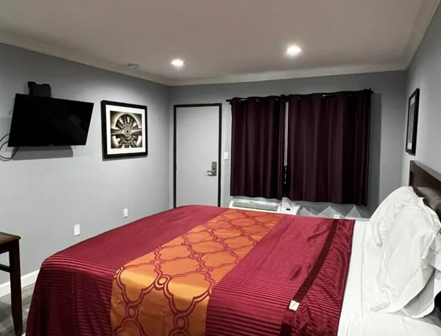 Aqua Inn Motel hotel detail image 2