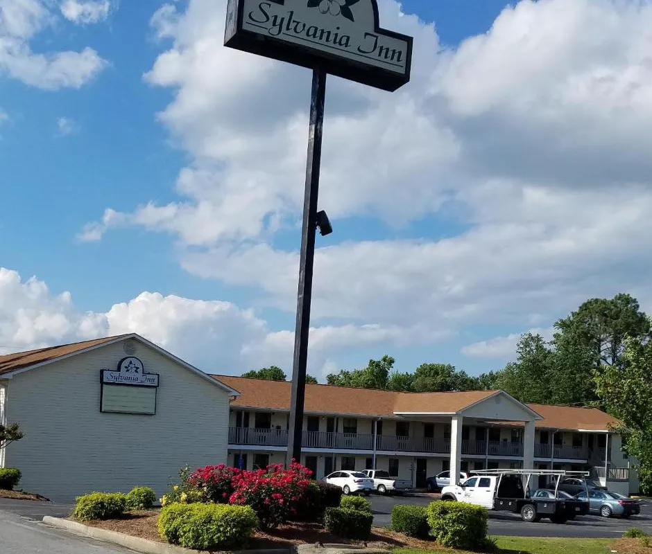 Sylvania Inn hotel hero