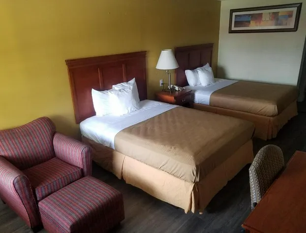 Sylvania Inn hotel detail image 4