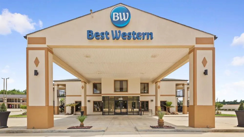 Best Western Inn hotel hero