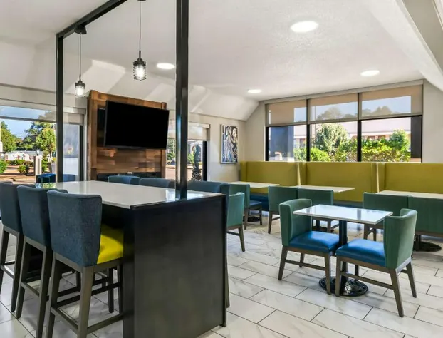 Best Western Inn hotel detail image 1