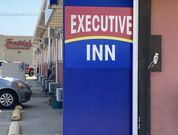 Executive Inn hotel detail image 2