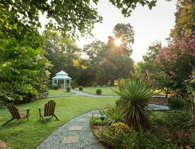 Arrowhead Inn hotel detail image 1