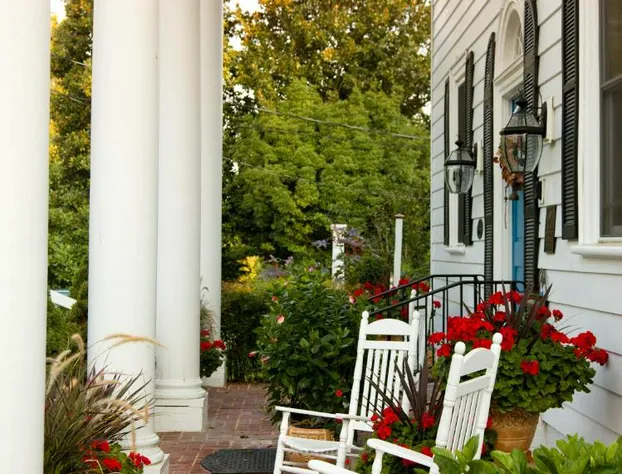 Arrowhead Inn hotel detail image 3