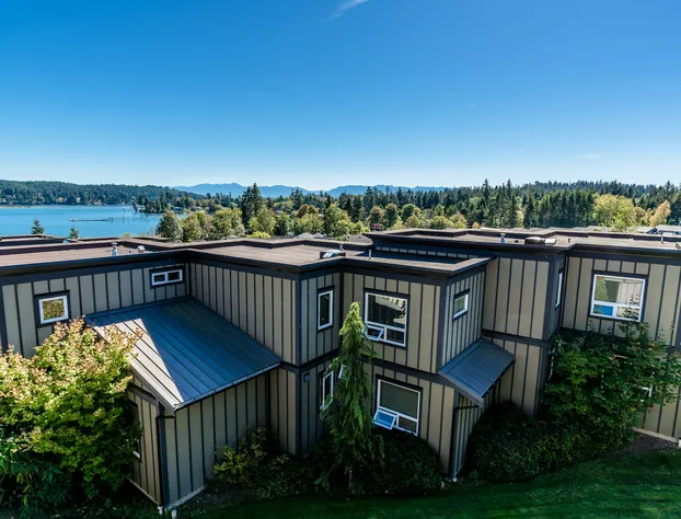 Sooke Harbour Resort & Marina hotel detail image 4