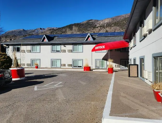 Adventure Inn - Glenwood Springs hotel detail image 1