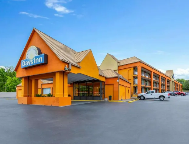 Days Inn by Wyndham Knoxville East hotel detail image 1