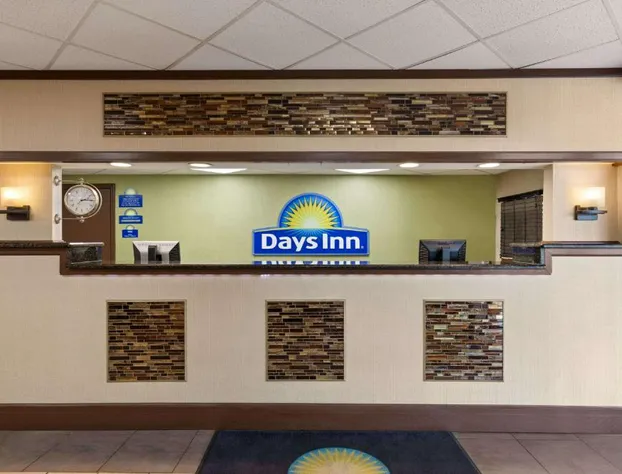 Days Inn by Wyndham Knoxville East hotel detail image 2