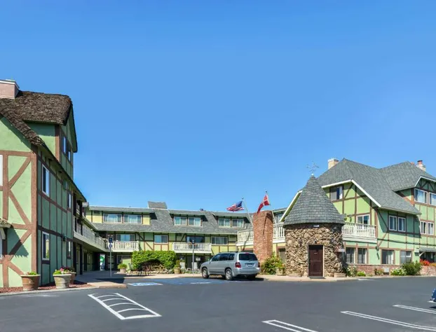 Svendsgaard's Danish Lodge Americas Best Value Inn hotel detail image 3