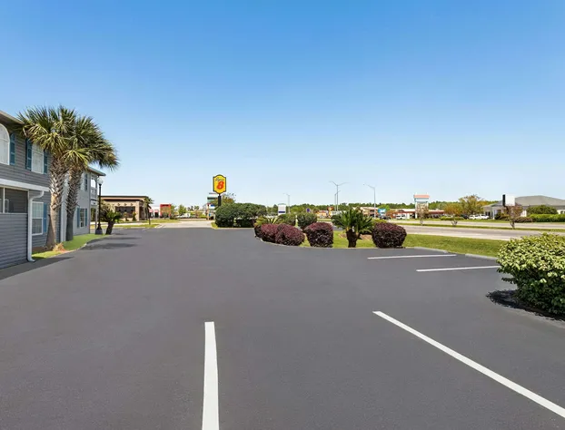 Super 8 by Wyndham Foley hotel detail image 2