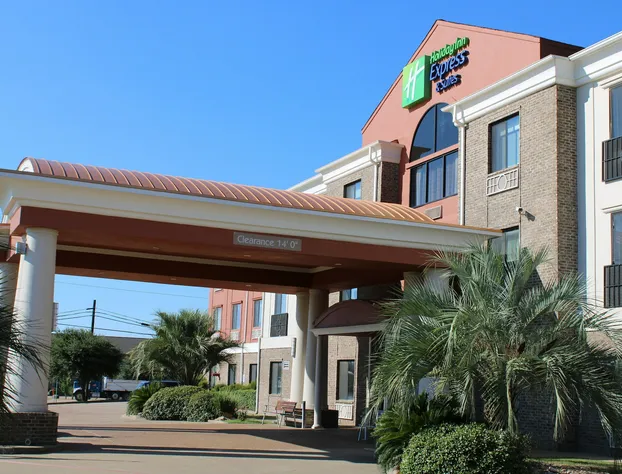 Holiday Inn Express Hotel & Suites Fairfield - North by IHG hotel detail image 2