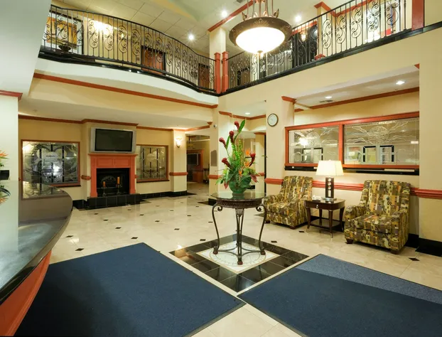 Holiday Inn Express Hotel & Suites Fairfield - North by IHG hotel detail image 4