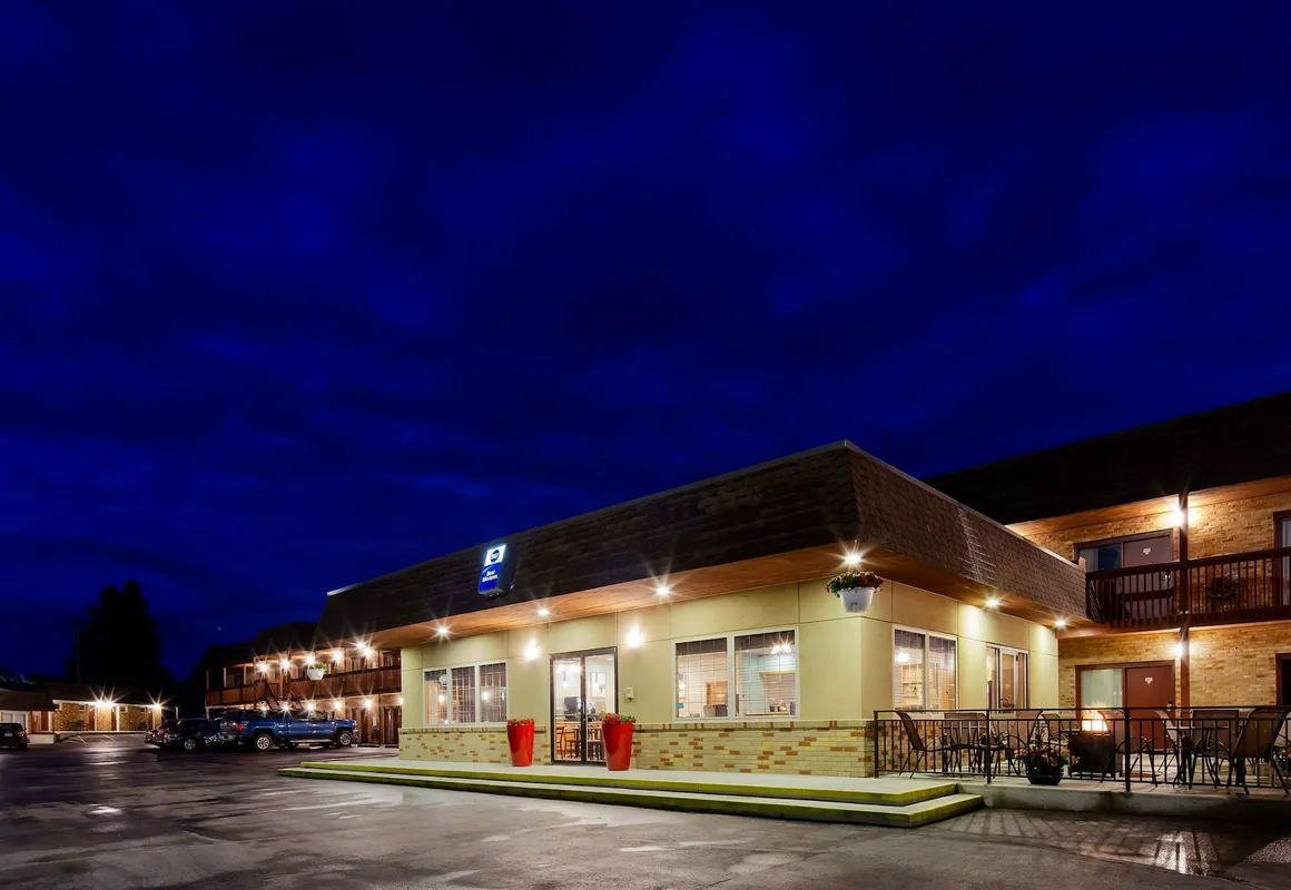 Best Western Buffalo Ridge Inn hotel hero