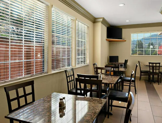 Best Western Willits Inn hotel detail image 4