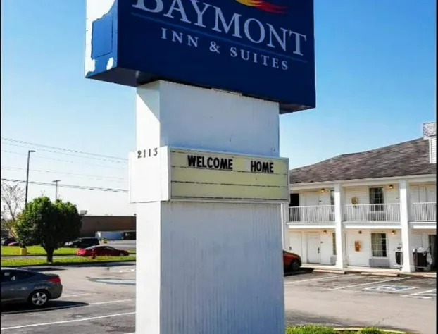 Baymont by Wyndham Tullahoma hotel detail image 1