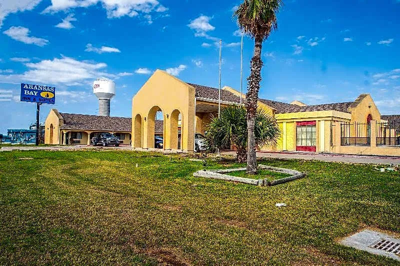 Americas Best Value Inn and Suites Aransas Pass hotel hero