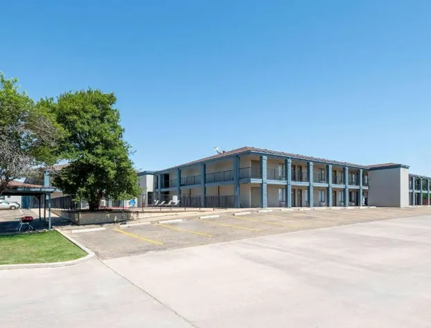 Quality Inn hotel detail image 3