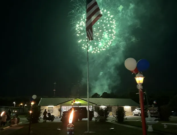 Travelers Inn Motel hotel detail image 1