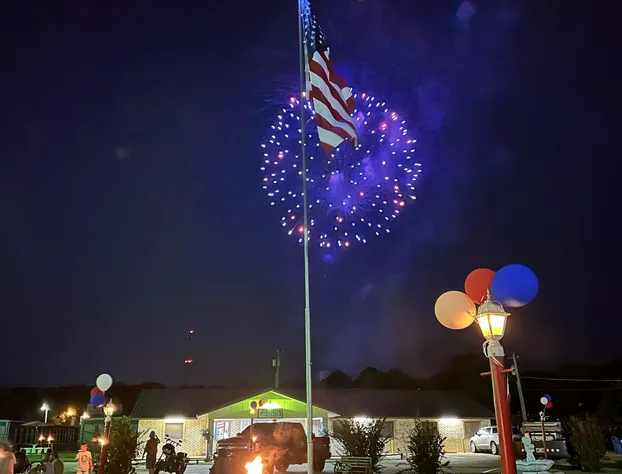 Travelers Inn Motel hotel detail image 2