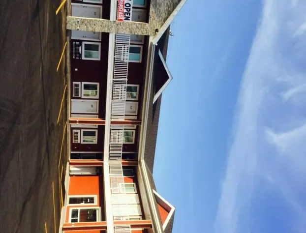 Super 8 by Wyndham Watrous hotel detail image 4