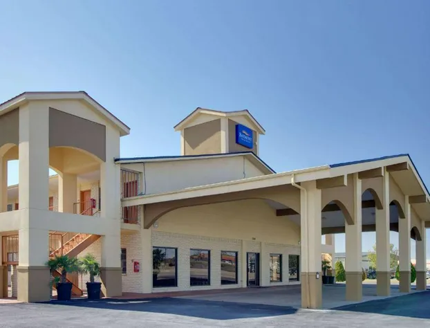 Baymont by Wyndham Terrell hotel detail image 2