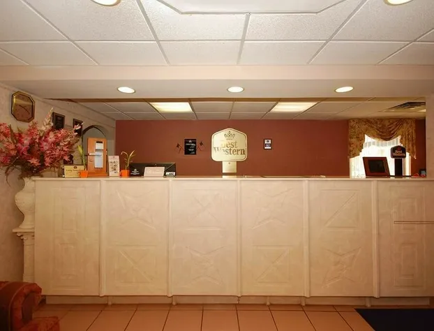 Baymont by Wyndham Franklin hotel detail image 2