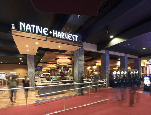 Akwesasne Mohawk Casino Resort and Players Inn hotel detail image 2