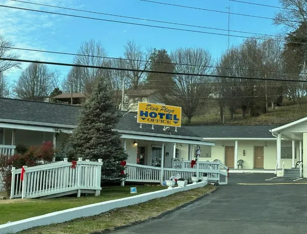 Dixie Plaza hotel hotel detail image 1