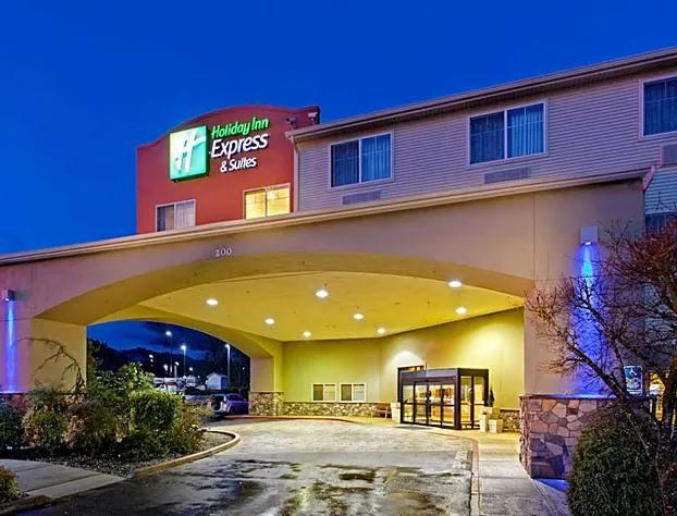 Holiday Inn Express Hotel & Suites Canyonville hotel detail image 1
