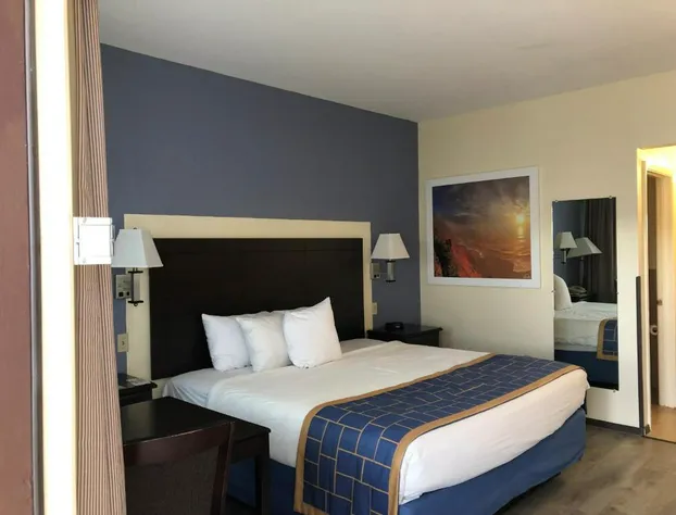 Days Inn by Wyndham Grants hotel detail image 3