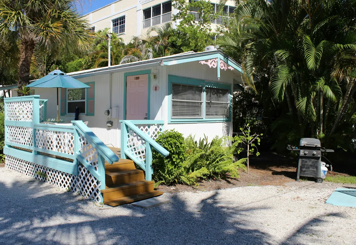 Gulf Breeze Cottages hotel hero